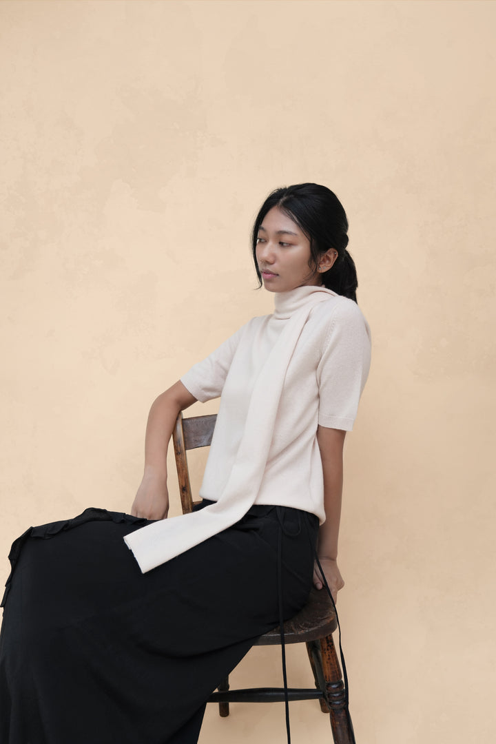 Lucia Scarf