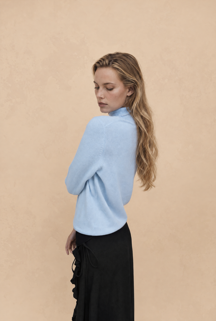 Nina Roll Neck