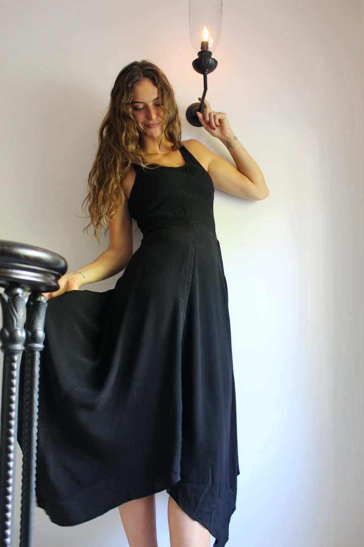 India Grace London Cicily Dress, black viscose midi dress with lace panelling